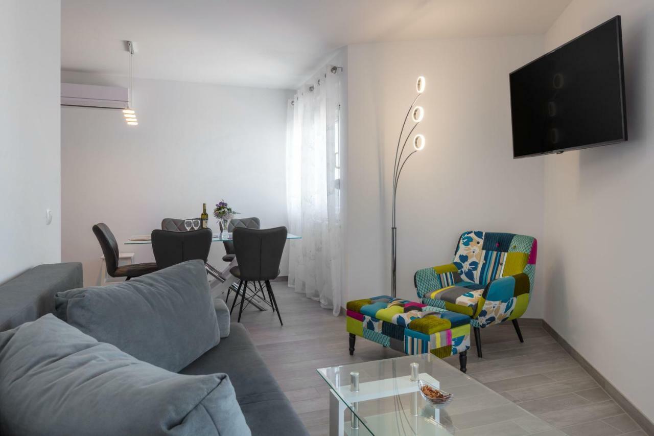 Apartments Rosemary Ražanj Екстериор снимка