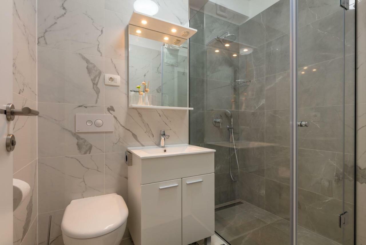 Apartments Rosemary Ražanj Екстериор снимка